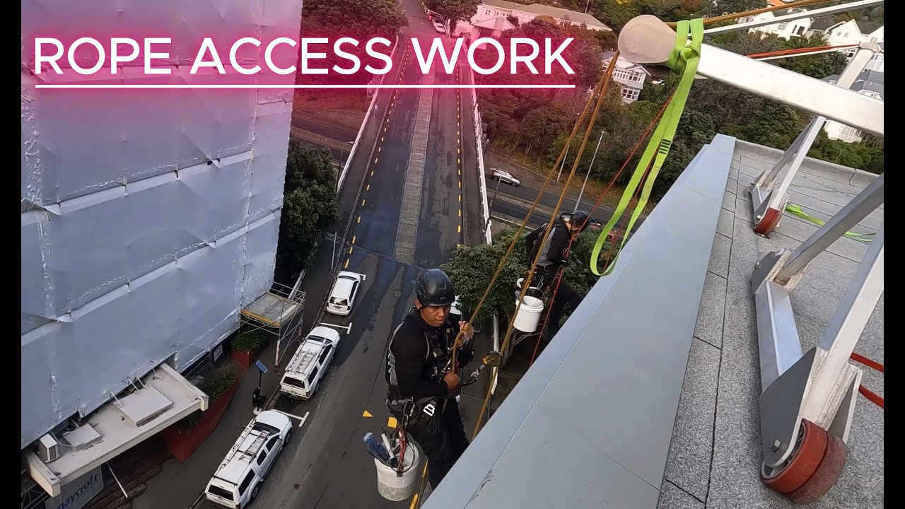 High rise window cleaning Rope access easy rigging. 