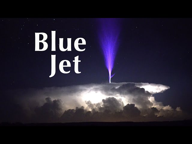 Amazing Blue Jet Over Texas !!! class=