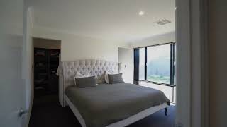 Stunning 2021 Built Home – Modern Living at Its Best