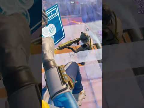 J'ARRACHE 3 MECS DE SUITE EN SOLO 🎮  #fortnite #fortniteclips #gaming #clips #manette #abonnetoi
