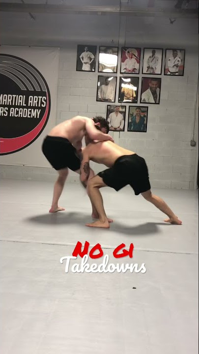 No gi BJJ takedowns . Submission grappling