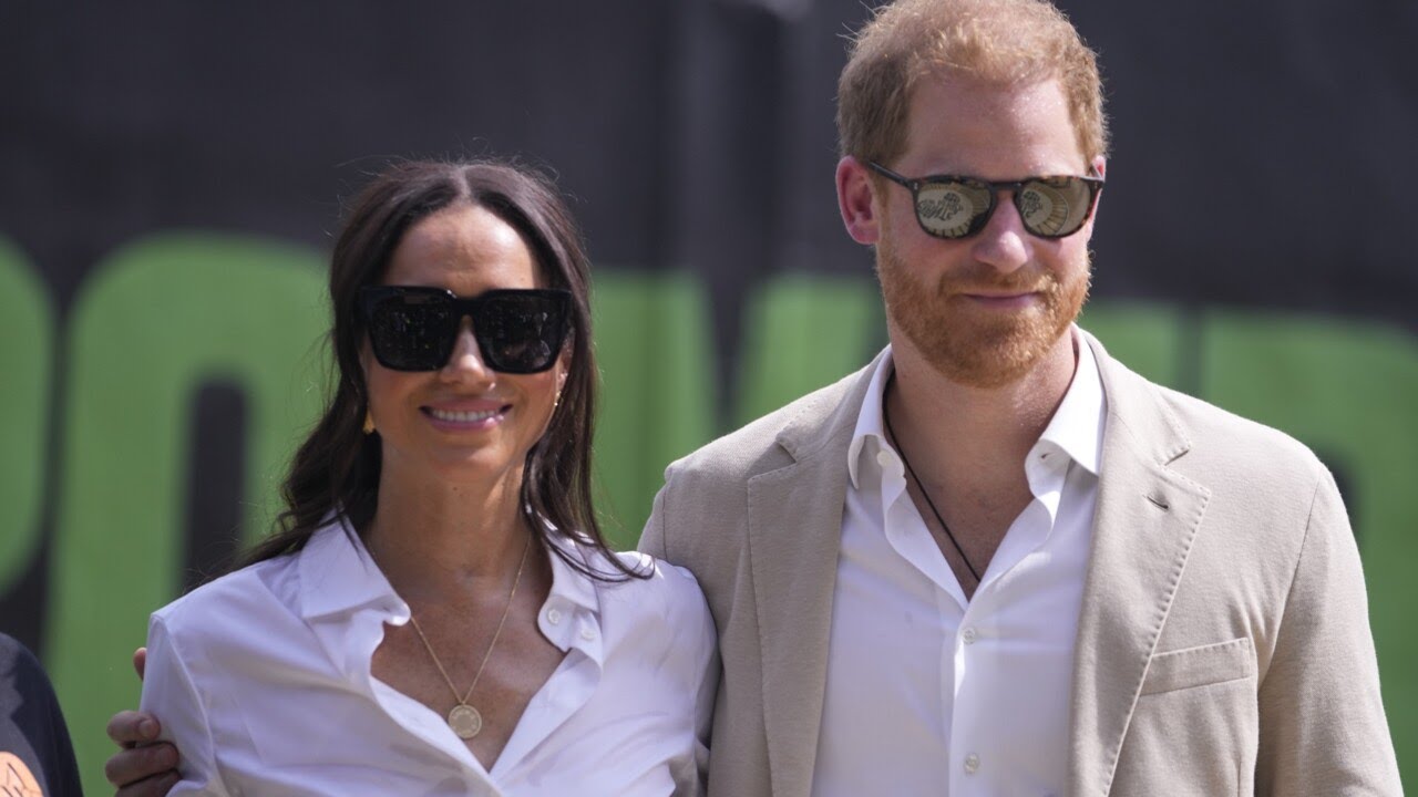 ‘Throwing themselves under the bus’:  Royal expert on Prince Harry writing 'Spare' sequel