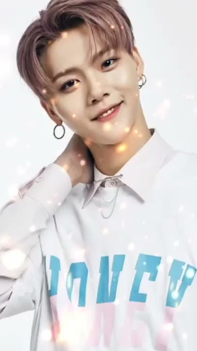 first Muslim kpop idol Manny varsity