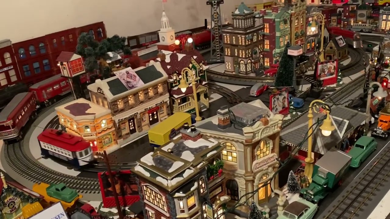 RUNNING THE TINPLATE TRAINS OF THE BBLDI RAILROAD