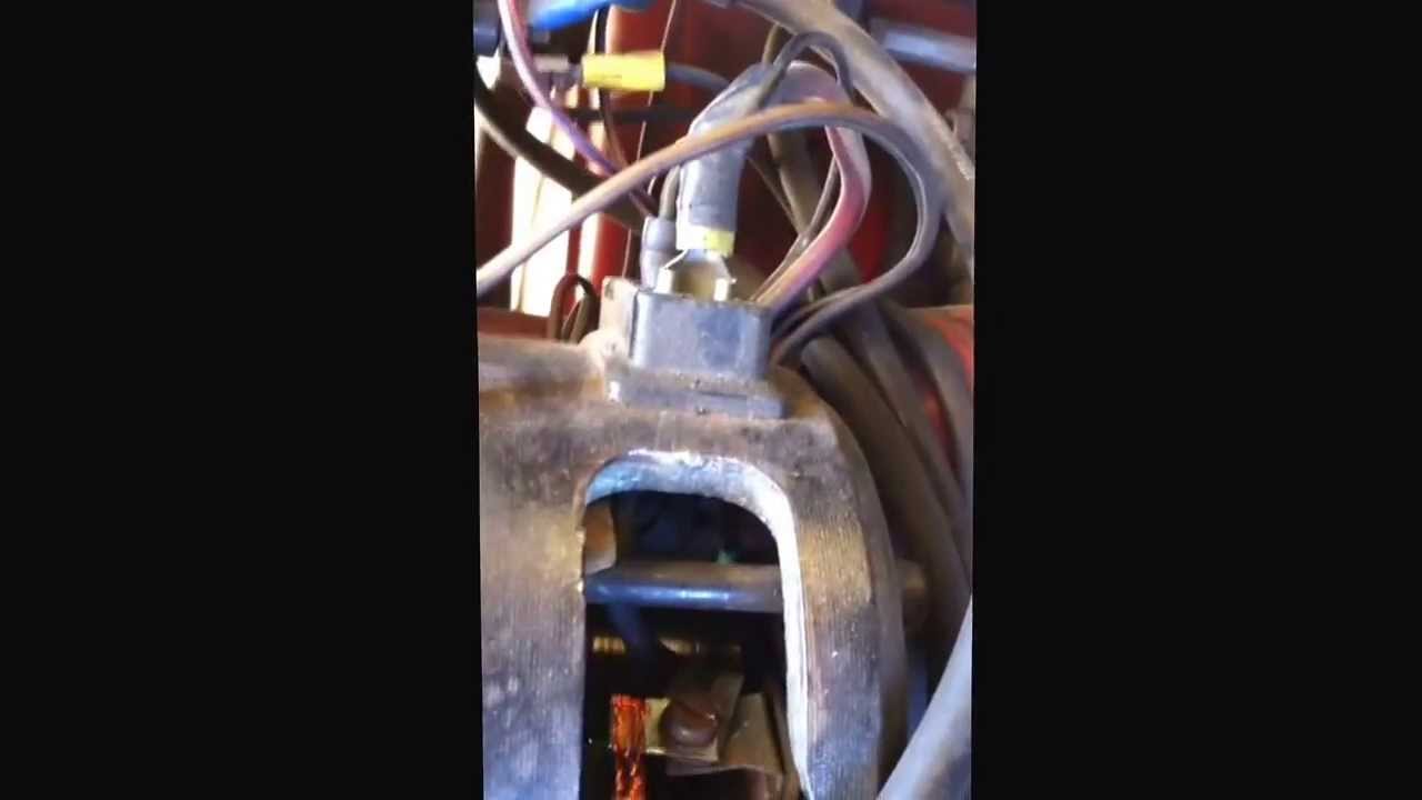 VW typ 3 generator with brushes sparking YouTube