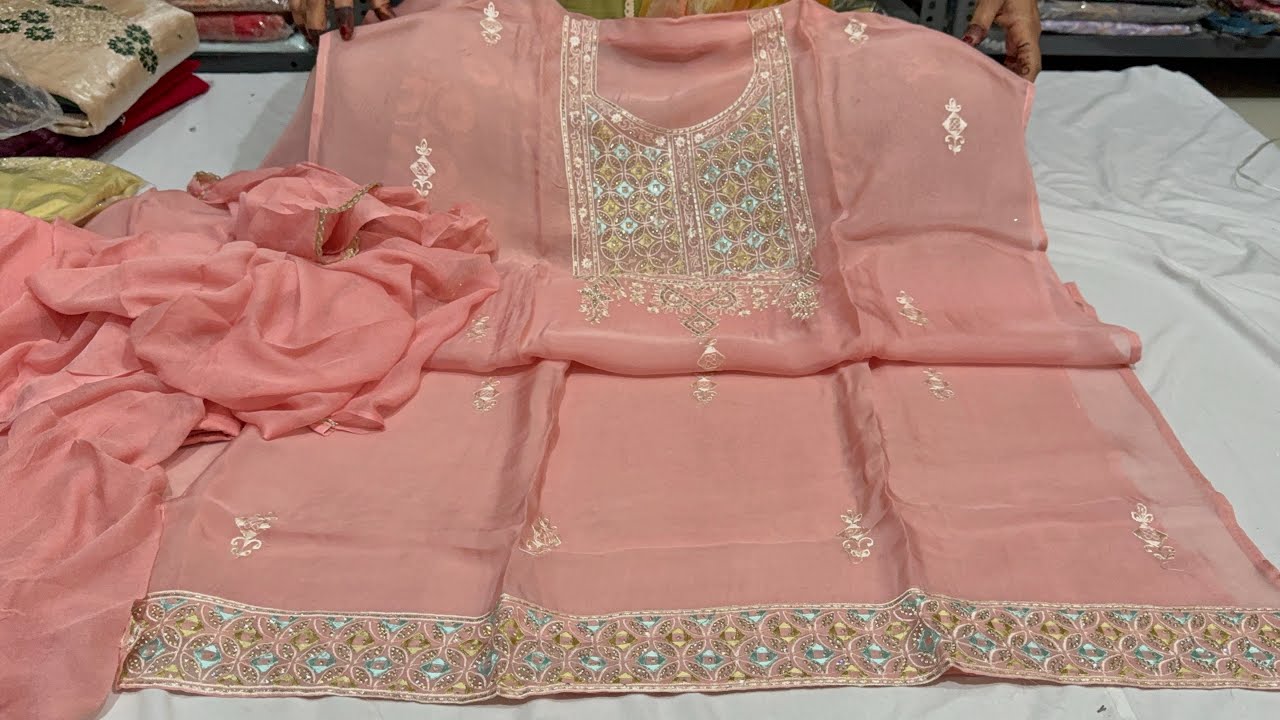 Fancy suit latest collection 🥳🎁@kamleshclothhouse #sale #new #fancy #latest #trending #brand 