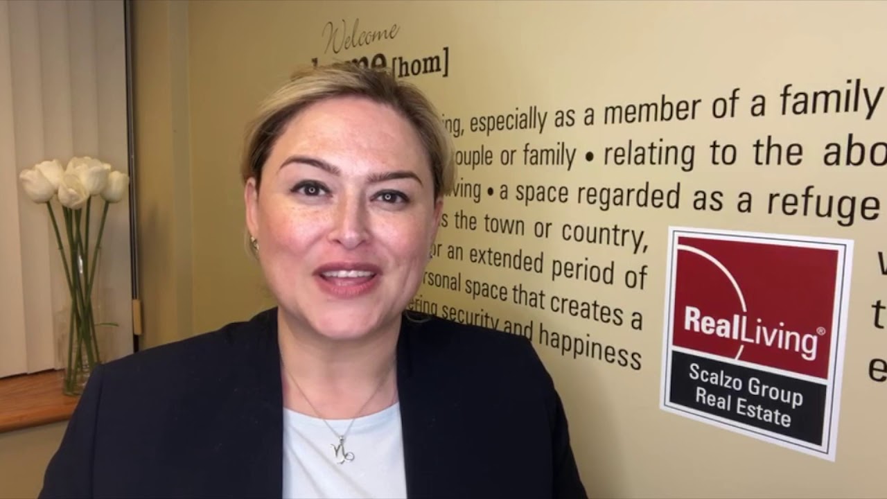 Romina Loera - Realtor / Spanish Speaking Realtor en CT / Realtor Perfil / 