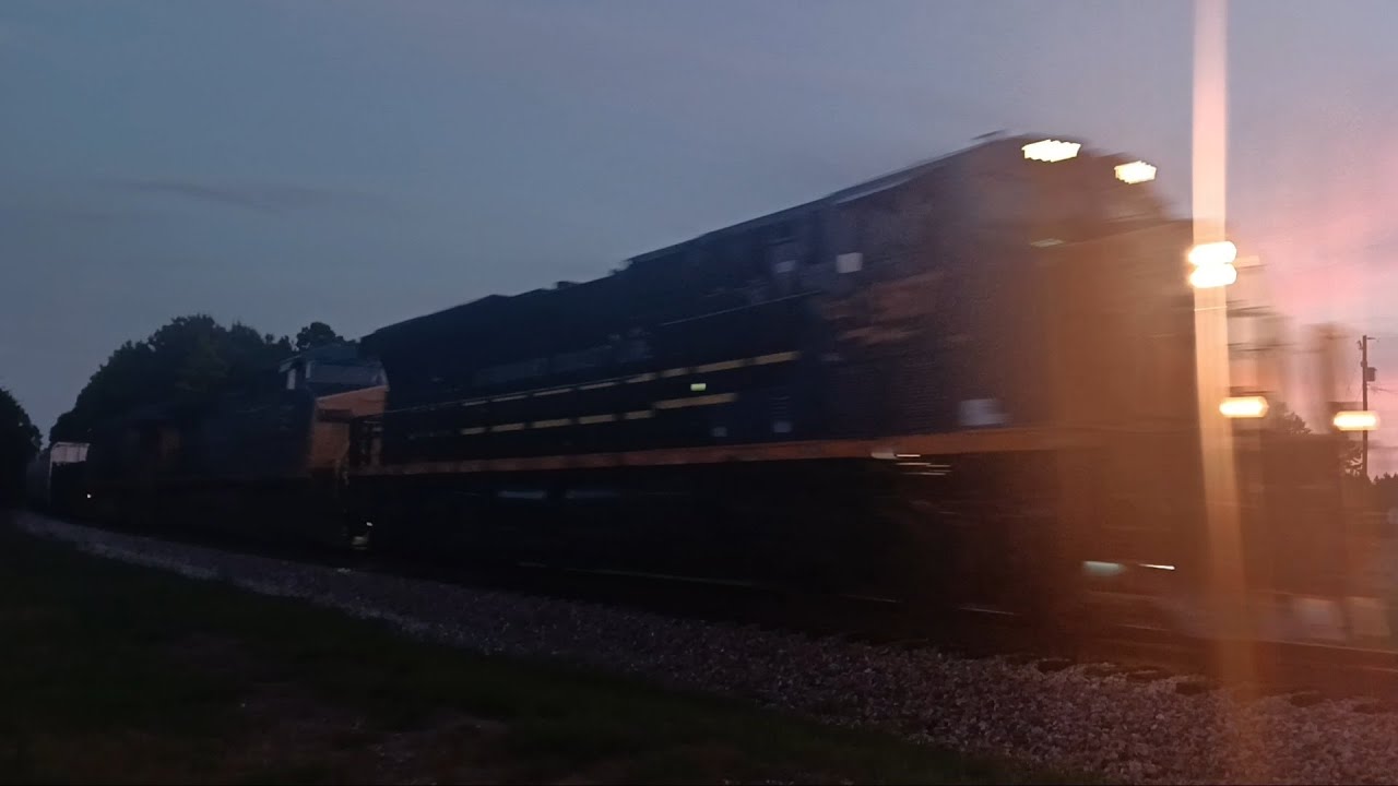 CSXT 1967 SCL heritage unit leads CSX M692 at Waterloo SC on the CSX ...