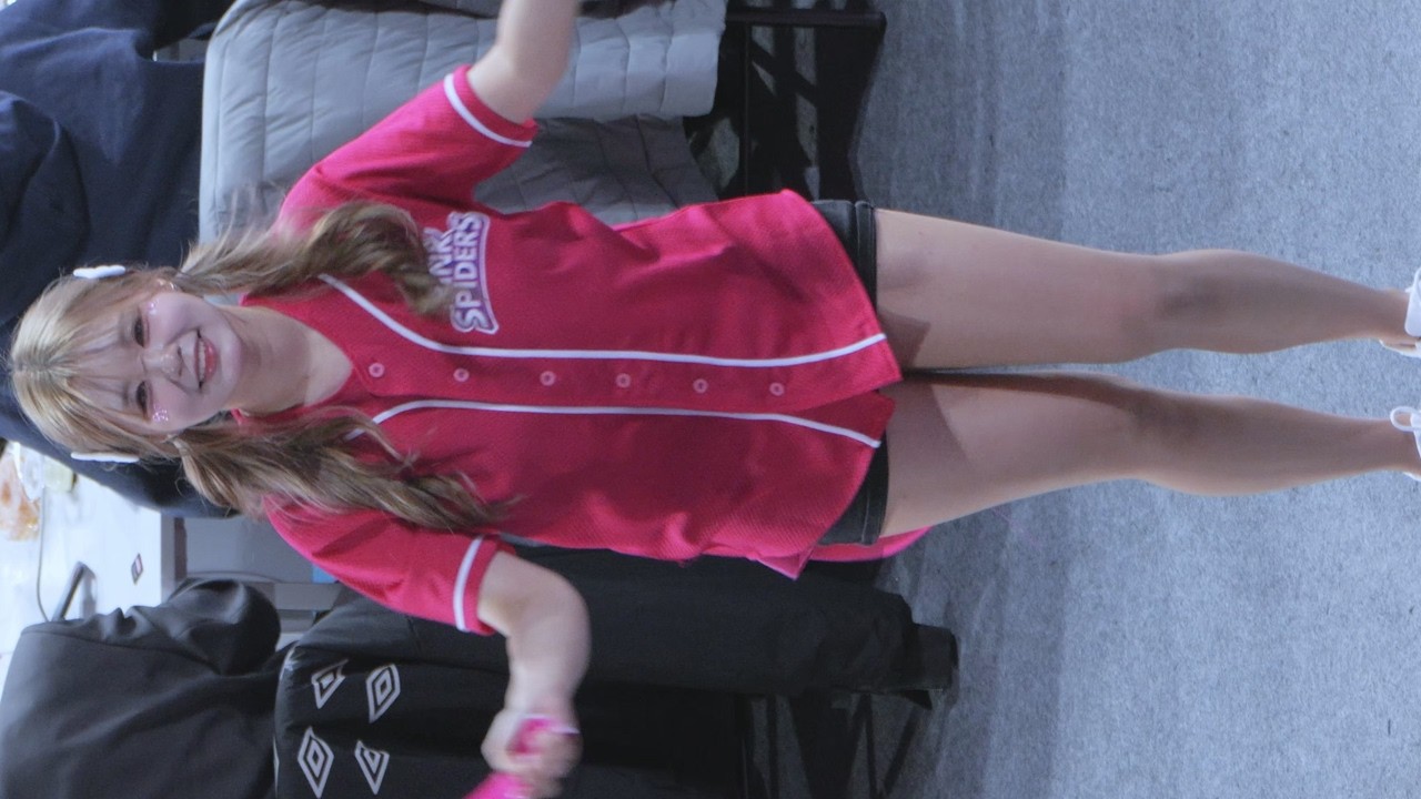 이하슬 치어리더 251231 직캠7 응원 여자배구 흥국생명 (Lee Haseul Cheerleader 251231 Fancam7 Cheering Heungkuk)