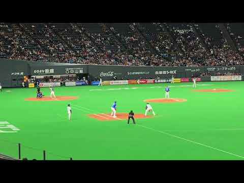 ルーキー 野村選手 打席2