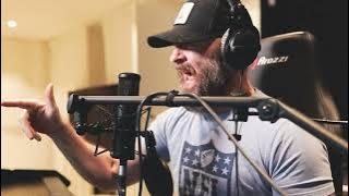 Nomy violates SMASH INTO PIECES 