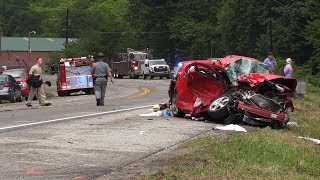 Child killed in crash near Whitesburg