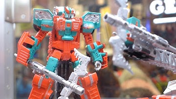 SDCC 2015 Transformers Combiner Wars Display Tour