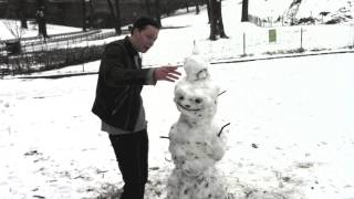 Bill Meets a Snowman