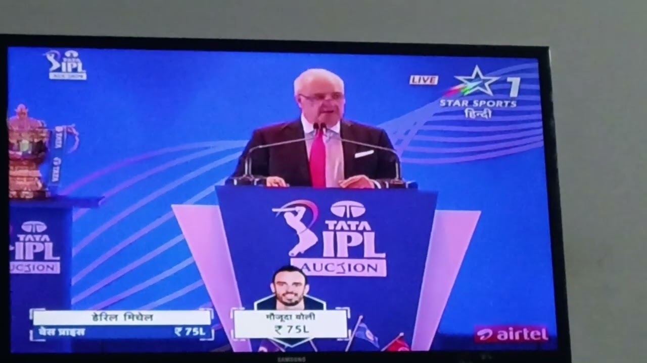 hugh edmeades comeback in auction after collapse