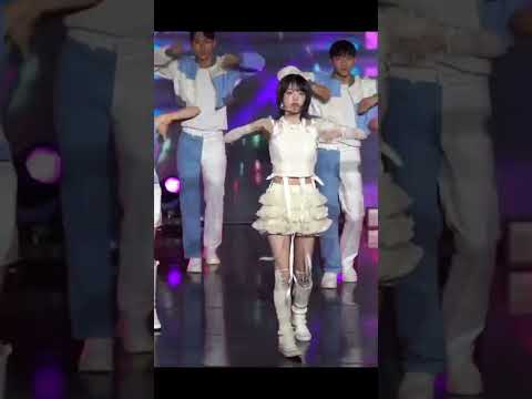 [LIVE] 최예나YENA   '네모네모 'NEMONEMO' Stage Media ShowCase
