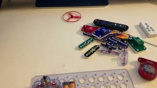 Snap Circuits Elements: Flying Saucer