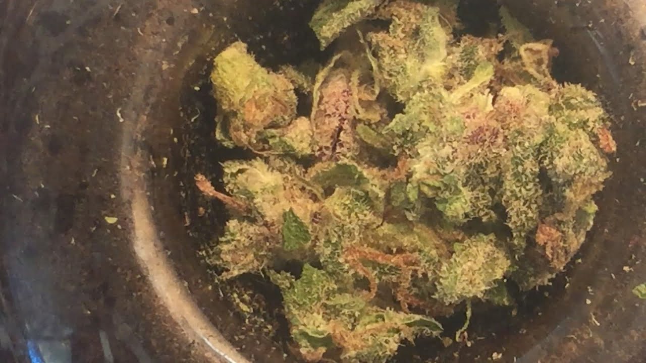 HD FROSTY WEED BURNING CLOSE UP!!!! 2
