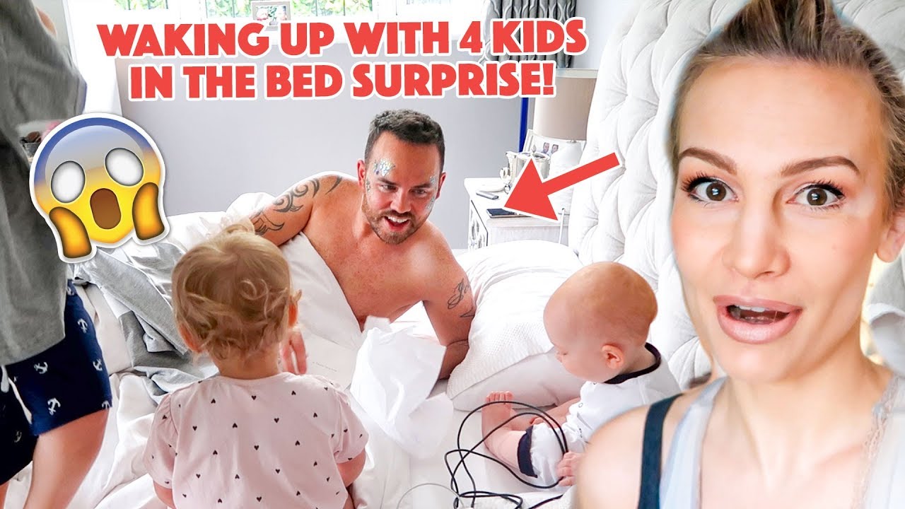 WAKING UP WITH 4 KIDS IN THE BED SURPRISE!
