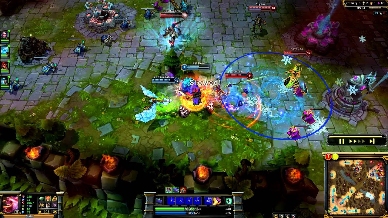 Alistar's taunt / Vayne quadra kill by Folfix