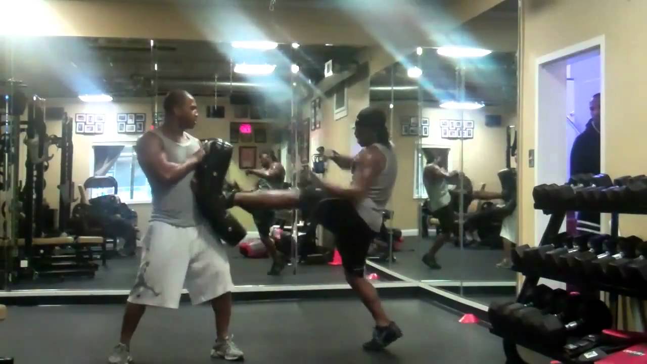 Shmane Collier Left Thrust Kick, CHAOS aka C4