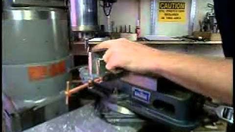 Essential Machining Skills: Working with a Milling Machine, Part Two