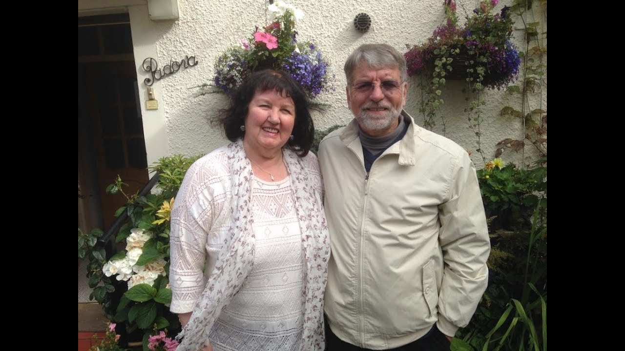 Scottish couple Anthony and Delia Green named as Majorca flood victims - 5 News