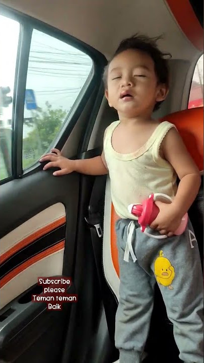 anak kecil ngantuk lucu
