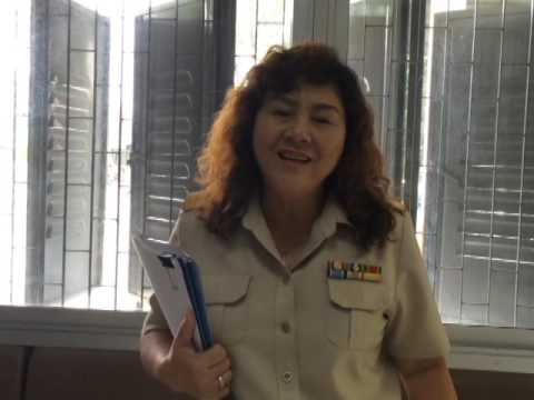 คณะครูโรงเรียนร้องเพลงจำขึ้นใจ