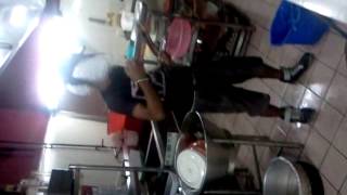 MOV003.3gp
