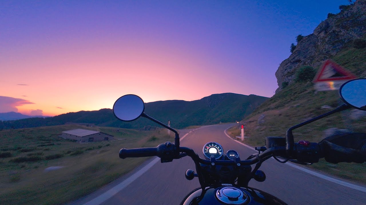 Fading into a dream | Relaxing & Cinematic Motorcycle Ride