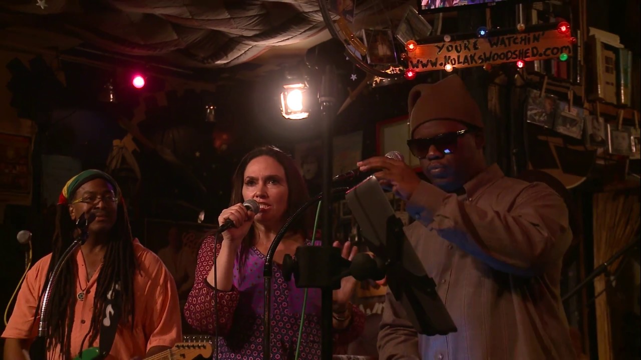 YOU ME US OUI by ellee ven live