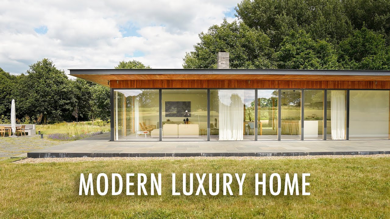 World's Coolest Homes: Minimalist Luxury House in England!