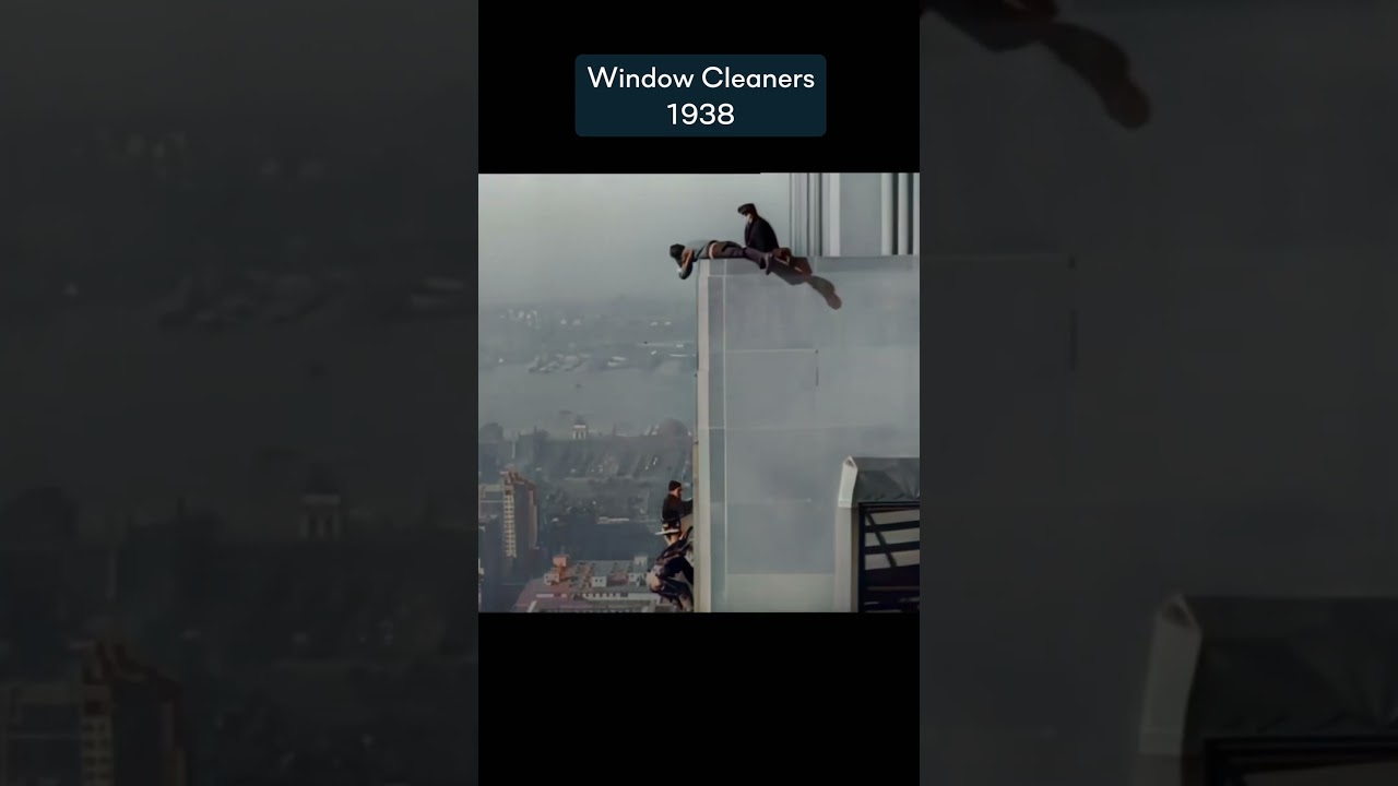 Window Cleaners On The Empire State Building 🤯 