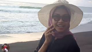 Indahnya Pantai Goa Cemaraliburan Wajib Ke Sini