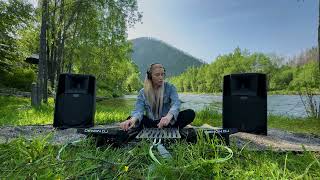 A440HERTZ - Dina Griuk - 25.06.2025 Minimal / Rominimal / Nature