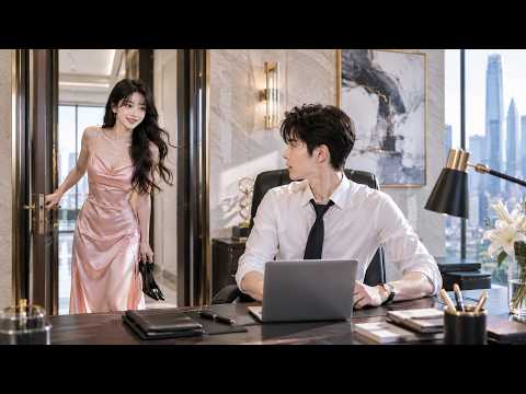 She woke in a novel, dumped the jerk, then wed a cold tycoon who cherished her【Love Amid Thorns】