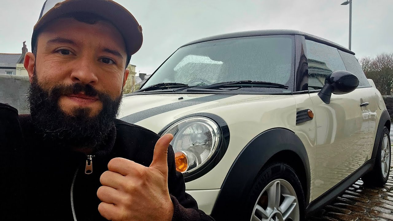 How to restore faded plastic trim and tint  taillights.  Mini cooper r56 