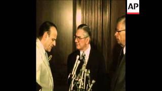 SYND 4-4-74 REPORT INTO PRESIDENT NIXON'S TAXES IS RELEASED TO THE PRESS