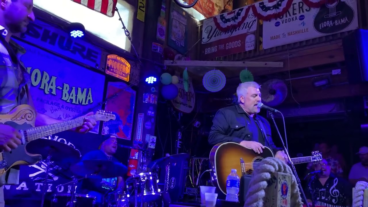 Taylor Hicks “Sweet Home Alabama”