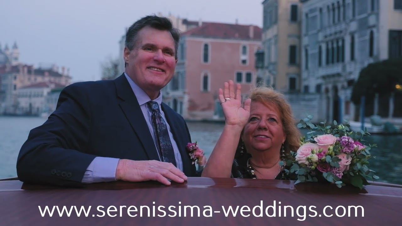 Surprise Symbolic Wedding in Venice