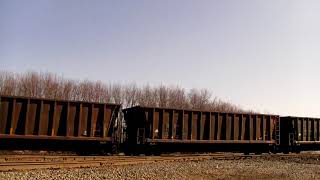 CSX U913 @ WELLSBORO, IN 4 4 15 CSX 5414 CSX 404