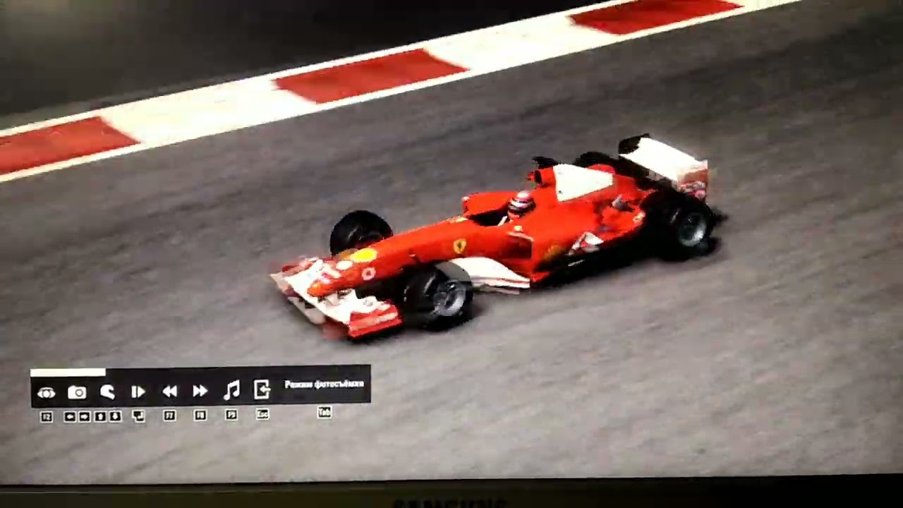 F1 2018. Гран-при Абу-Даби (трасса Яс-Марина) режим прошлых лет Формулы 1 Ferrari 2004