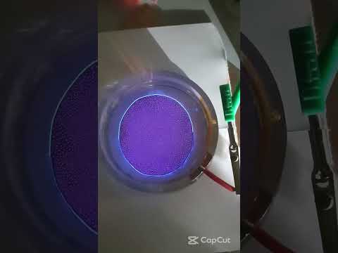 Burning designs with cold plasma