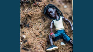 Download Lagu In the dirt