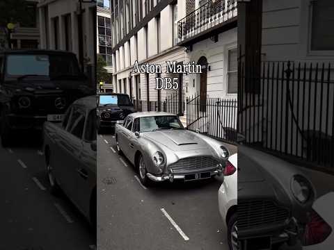The best old money cars
