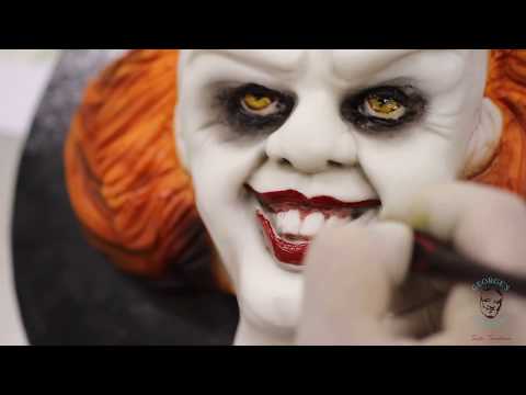 Halloween Cake - crazy horror fondant clown