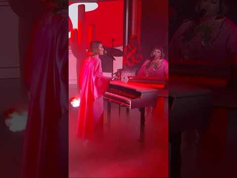 Thank you @JimmyKimmelLive for having us! Never gets old playing Old Tape with Adam ❤️