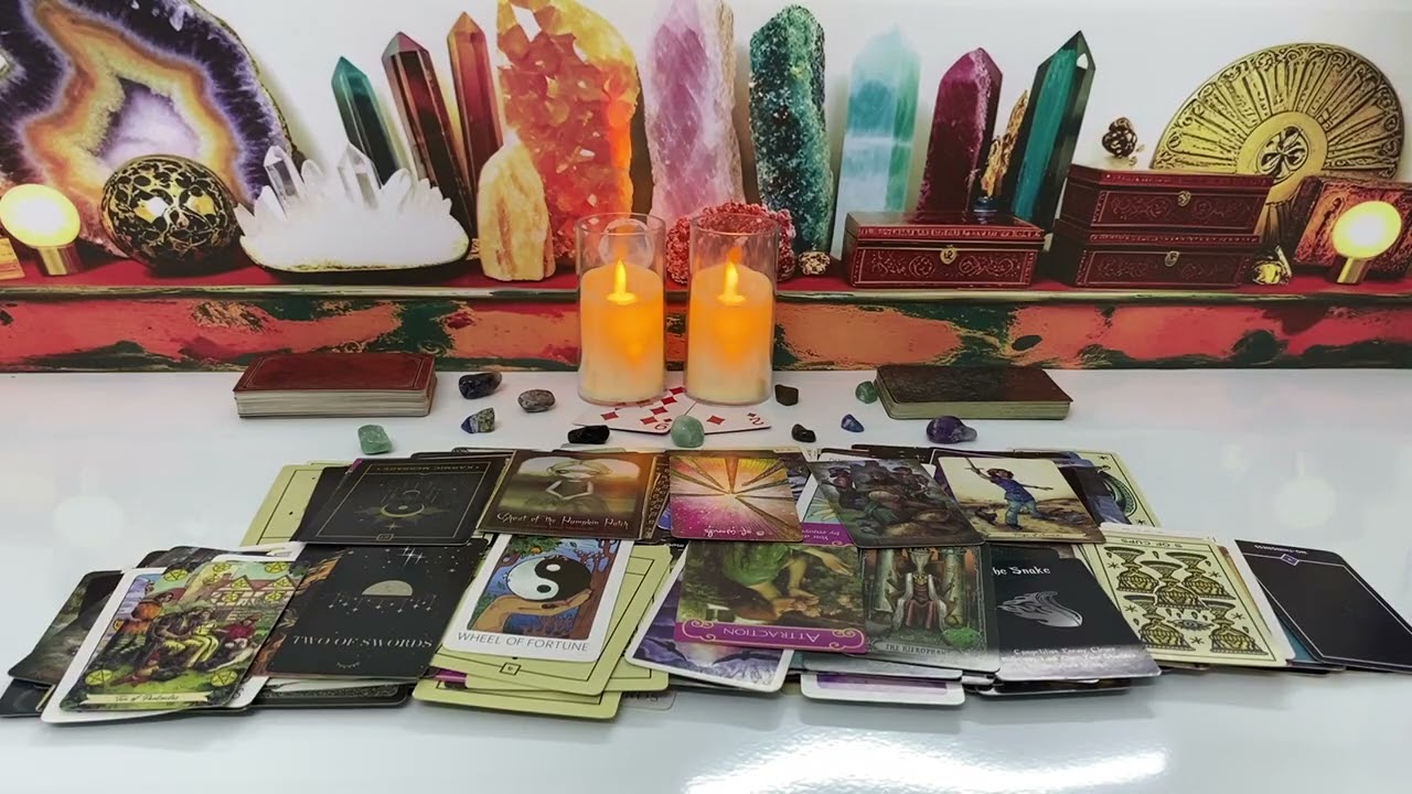 Гадание на картах Таро для Льва: «Люди скучают по тебе и очень тебя хотят».