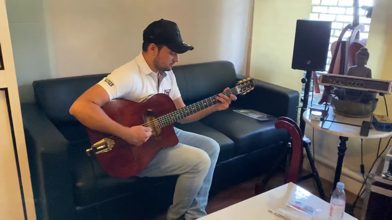 Gismo Graf with VIP DM custom